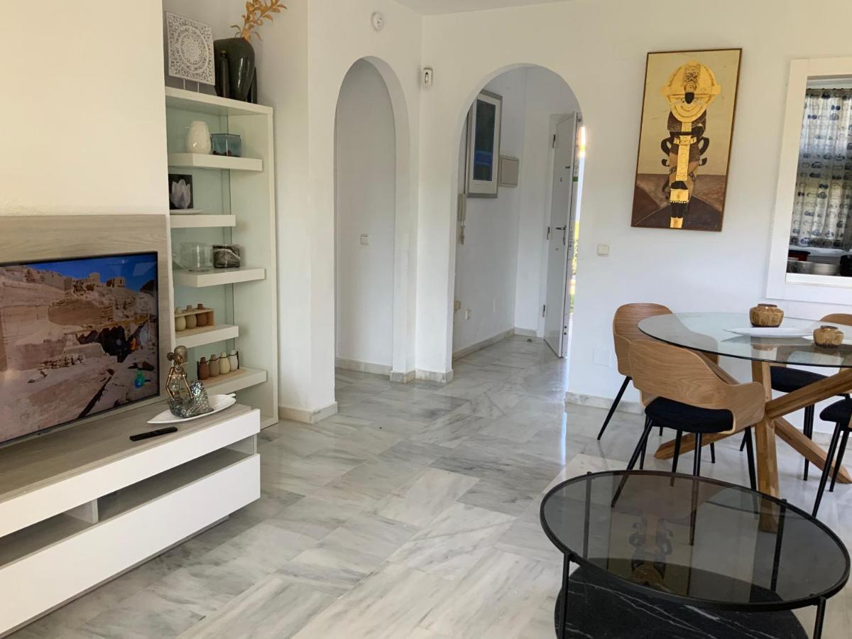 Apartamento Miraflores Tres Piscinas Cerca Del Mar - Albamar La Cala De Mijas Exteriör bild