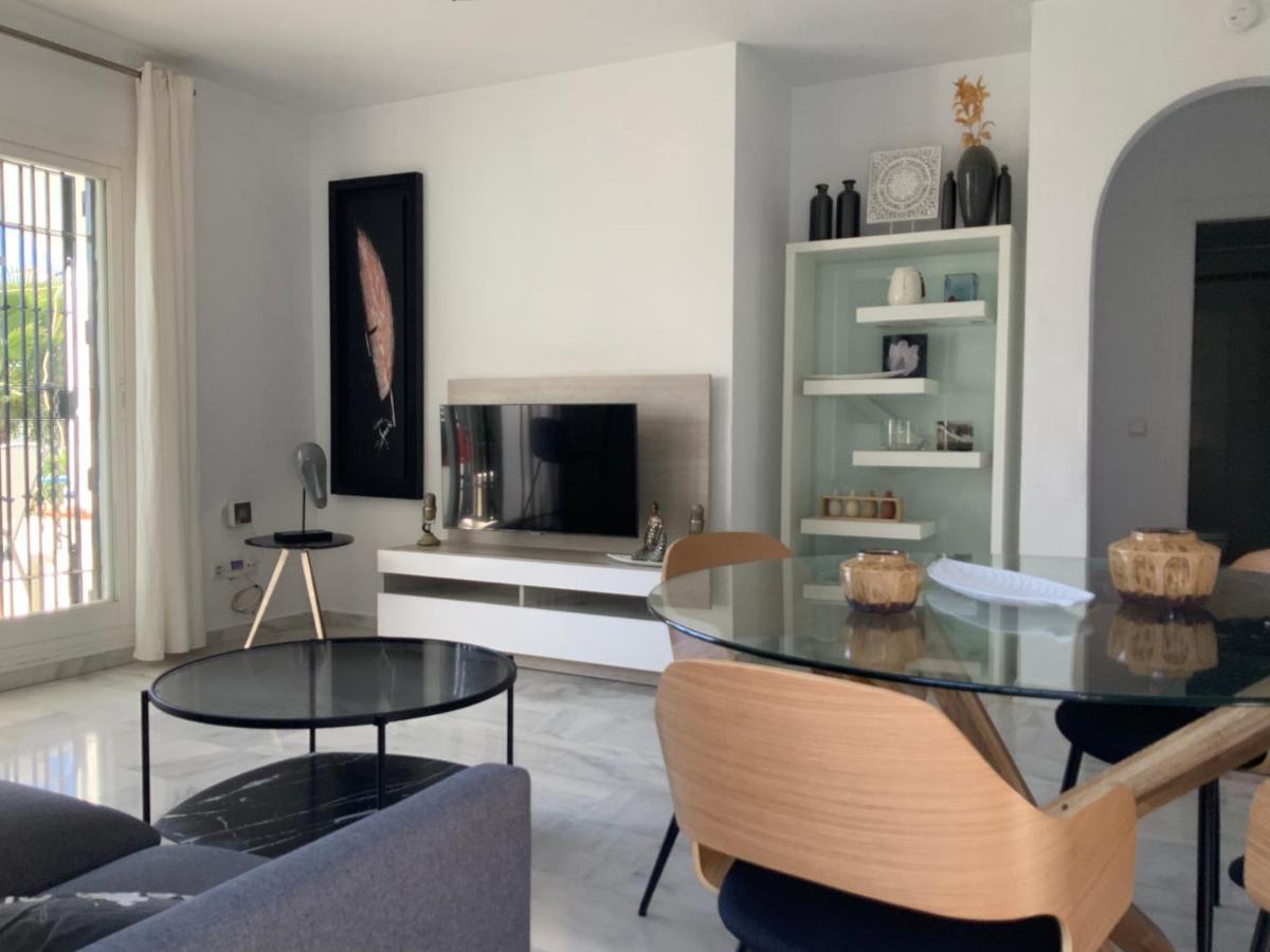 Apartamento Miraflores Tres Piscinas Cerca Del Mar - Albamar La Cala De Mijas Exteriör bild