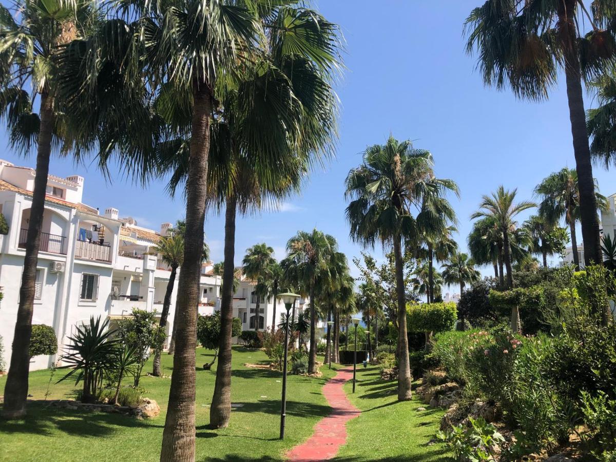 Apartamento Miraflores Tres Piscinas Cerca Del Mar - Albamar La Cala De Mijas Exteriör bild