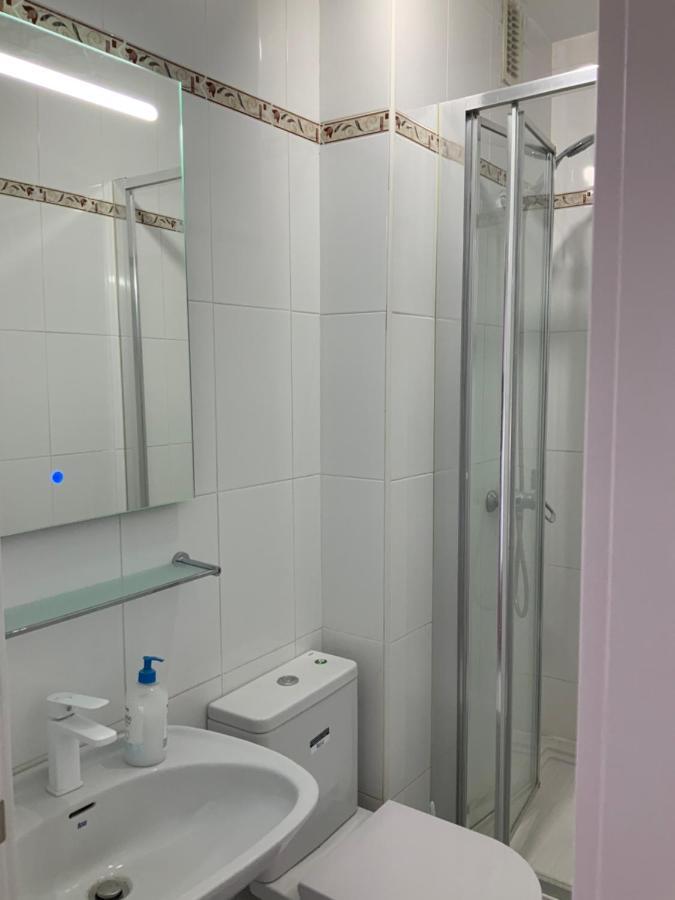 Apartamento Miraflores Tres Piscinas Cerca Del Mar - Albamar La Cala De Mijas Exteriör bild